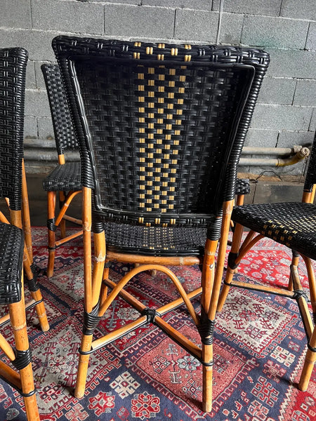 6 chaises vintages de terrasse de bistrot parisien en rotin