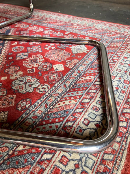 Lot de 4 chaises de bureau vintage Eurosit oranges et noires - Années 80
