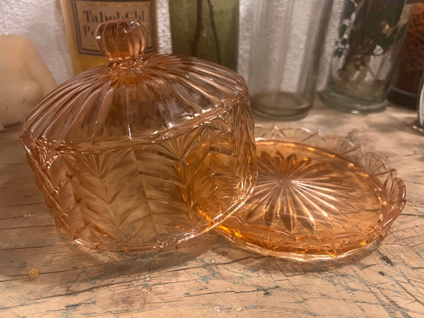 Cloche à fromage / gâteau vintage en verre rose dit rosaline - Made in France - Années 50