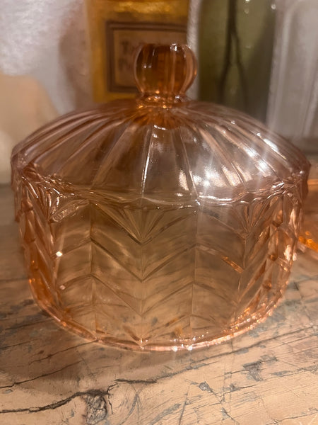 Cloche à fromage / gâteau vintage en verre rose dit rosaline - Made in France - Années 50