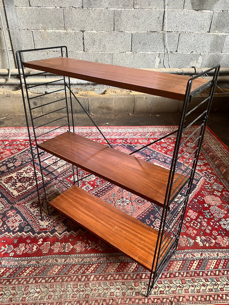 Étagère / bibliothèque vintage sur pieds par Adriaan DEKKER pour Tomado 50/60's