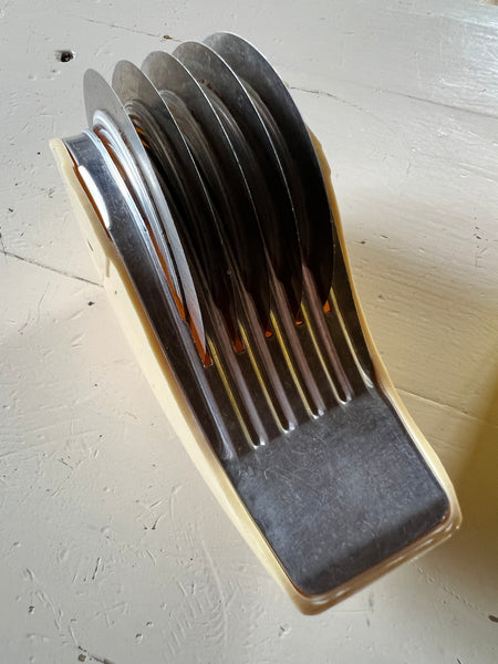Hachoir à roulettes Hache-Vite vintage - Années 60