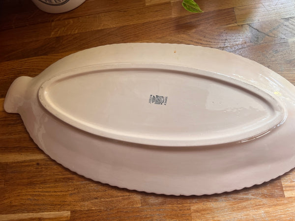 Grand plat à poisson vintage en faïence rose poudré Digoin Sarreguemines - Période 1920-1950