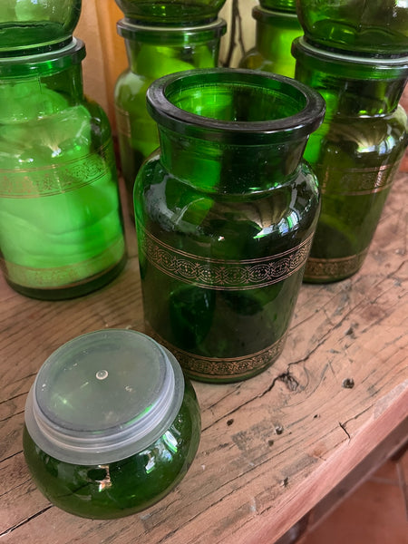 Bocal / pot d'apothicaire vintage en verre vert et doré - Made in Belgium