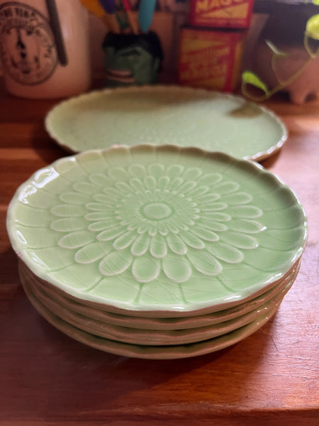 Plat et 5 assiettes vintages en céramique verte Proceram - Années 60