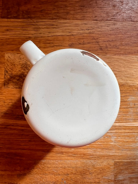 Tasse vintage en métal émaillé Nuit Blanche - Le Livre de Poche