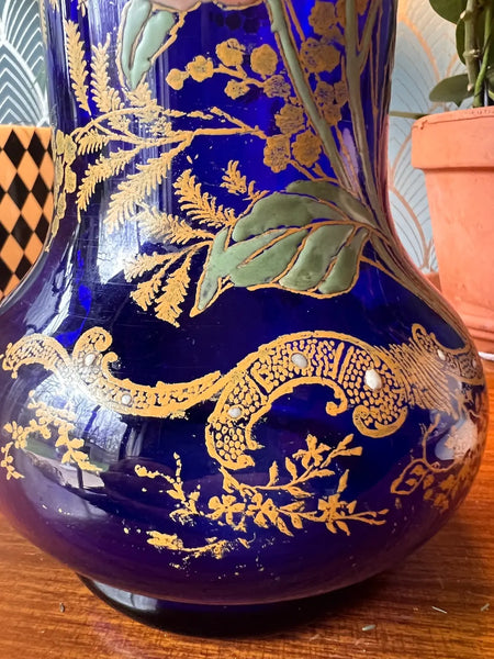 Vase vintage en verre bleu cobalt à motif floral émaillé par François-Théodore Legras - 1890/1900