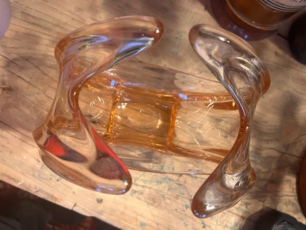 Vide-poche / coupe vintage en cristal rose