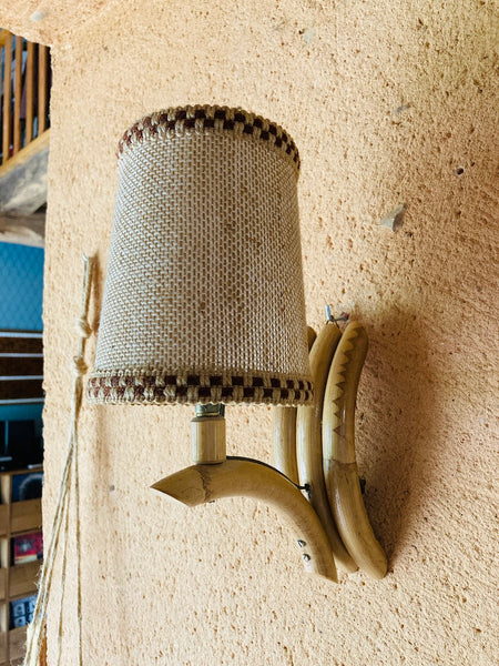 Le Sélectionneur - 2 appliques vintages en rotin