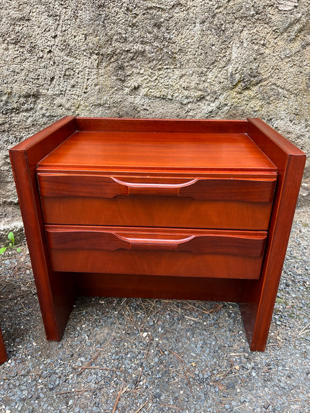 Paire de tables de chevet style scandinaves Meubles Gautier avec éclairage années 70