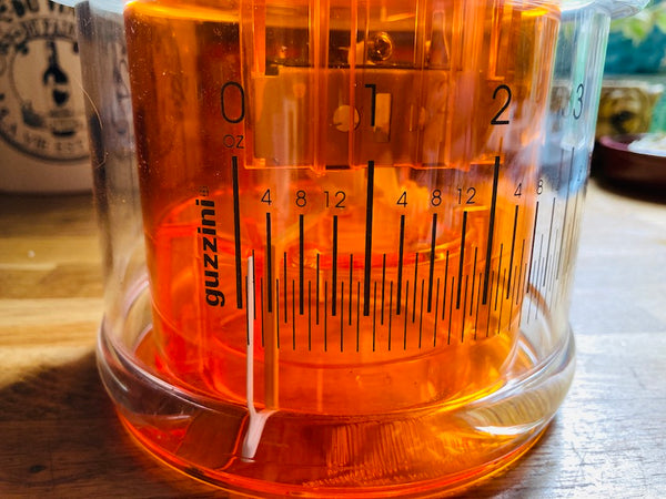 Balance de cuisine vintage Guzzini orange - Années 90