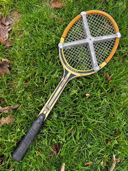 Raquette de tennis vintage en bois Snauwaert The Chief avec tendeur Zephyr