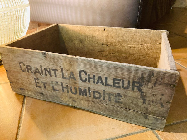 Caisse en bois vintage Lait concentré Nestlé