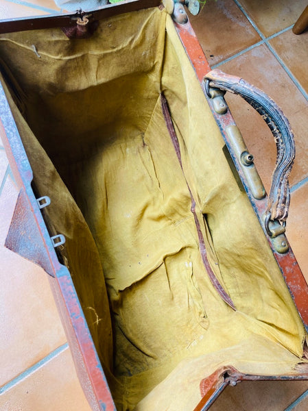 Sac / mallette de médecin vintage en cuir