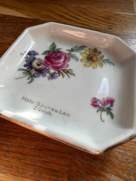 2 cendriers vintages en porcelaine G. Kiefer & Cie Schoenau - Hôtel Baur au Lac Zürich Suisse
