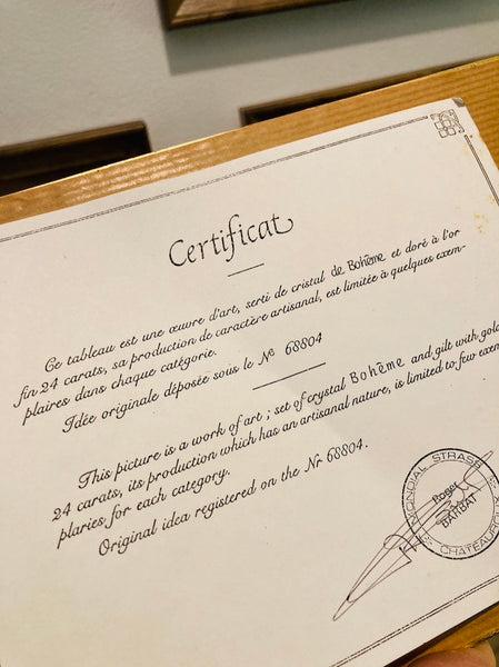 Cadre flamant rose serti de cristal de Bohème et doré à l'or 24 carats