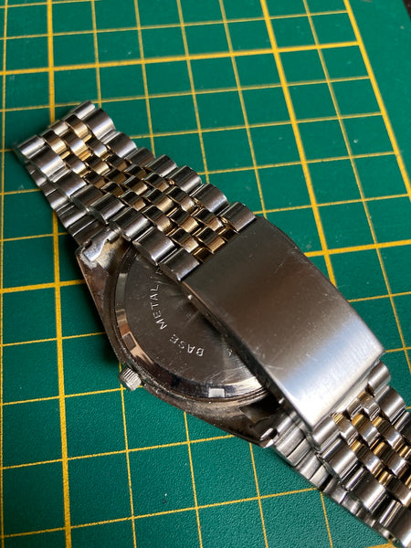 Montre Exacta made in URSS à quartz type Datejust - Années 70
