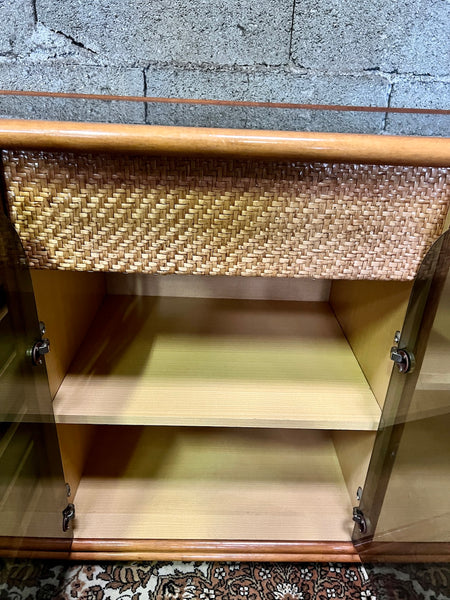 Enfilade buffet vintage en rotin, bois et cannage - Années 70