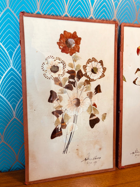 Paire de cadres / tableaux vintages en marqueterie d'ailes de papillons - M. NDokaye - 1971