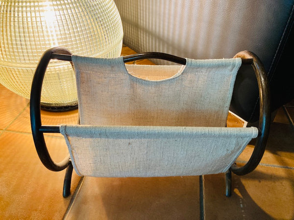 Porte-revues vintage en rotin et tissu