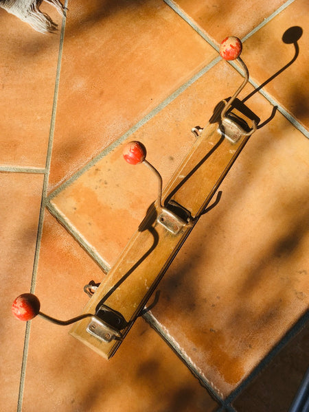 Porte-manteau vintage à 3 patères en bois et métal