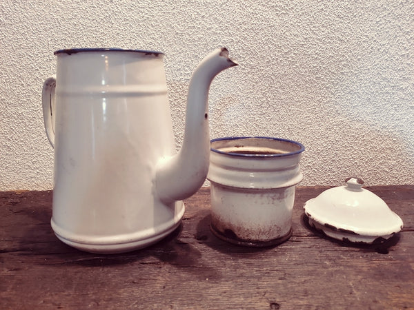Cafetière en email vintage - Le Sélectionneur - Brocante en ligne