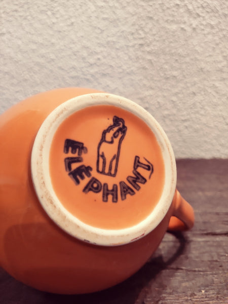 Théière Elephant orange ancienne - 1980 - Le Sélectionneur - Brocante en ligne