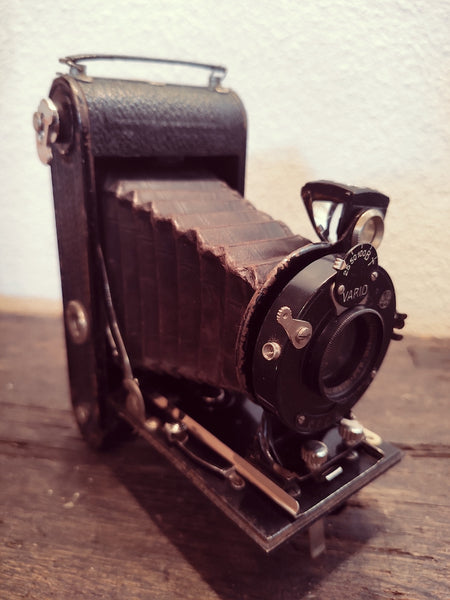 Appareil photo ancien Romain Talbot Errtée Berlin - Années 30 - Le Sélectionneur - Brocante en ligne