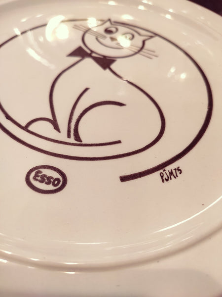 5 assiettes publicitaires vintages Esso - Modèle chat - Le Sélectionneur - Brocante en ligne
