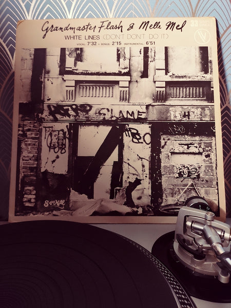 Vinyle single 33 tours Grandmaster Flash "White Lines" 1983 - Le Sélectionneur - Brocante en ligne