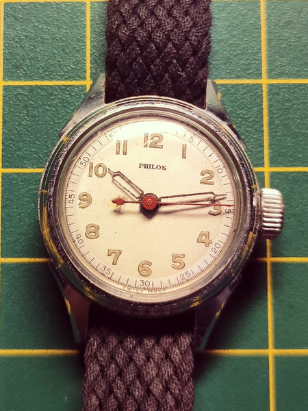 Montre mécanique femme Philos - Années 50 - Le Sélectionneur - Brocante en ligne