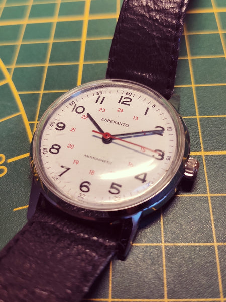 Montre Esperanto mécanique antimagnetic - Années 80 - Le Sélectionneur - Brocante en ligne
