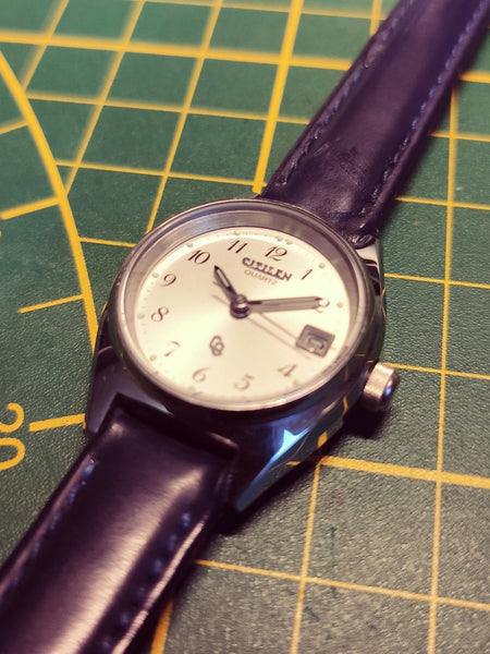 Montre quartz femme Citizen CQ - Années 80. - Le Sélectionneur - Brocante en ligne