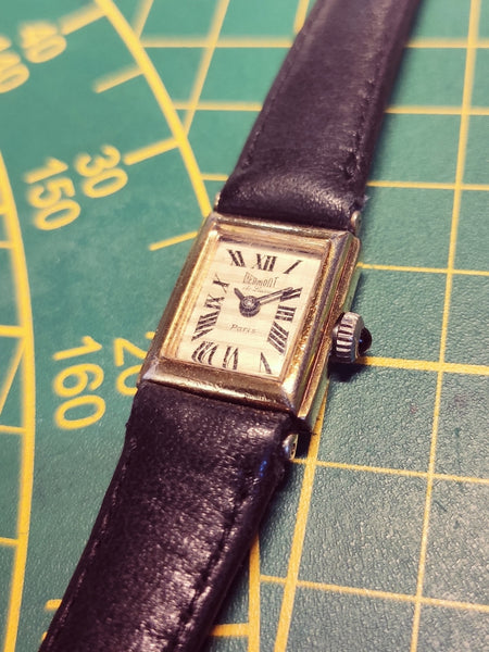 Montre mécanique femme Dermont de Luxe - Années 50 - Le Sélectionneur - Brocante en ligne
