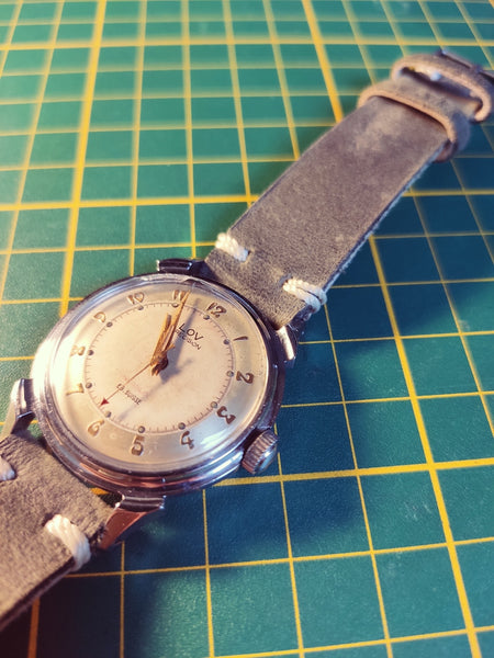 Montre Lov Precision mécanique - Années 60