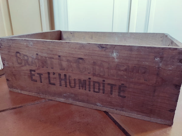 Caisse en bois vintage Lait concentré sucré Nestlé