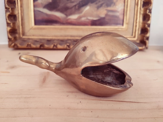 Lot 2 cygnes / baleine en laiton vintages