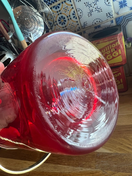 Seau à glaçons vintage en verre rouge orangé et laiton avec sa cuillère