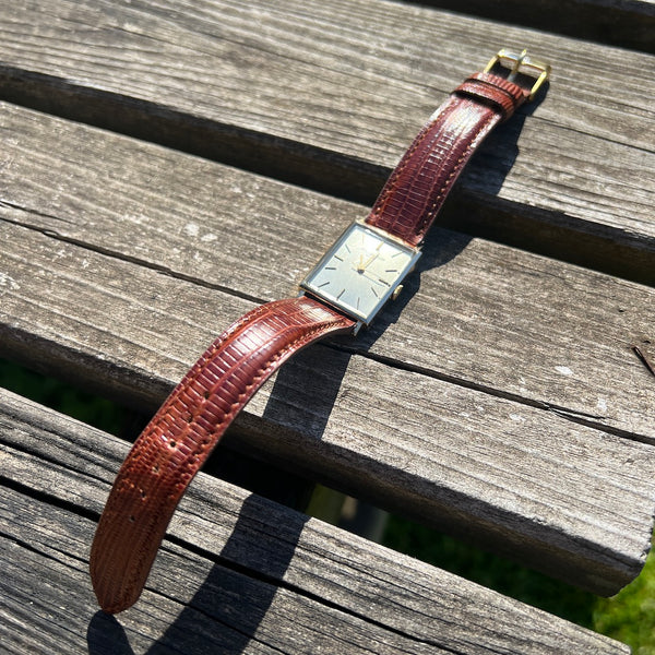 Montre Jaeger Lecoultre Art Déco en or 18k - Années 50/60