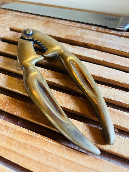 Pince à crustacée vintage en bronze
