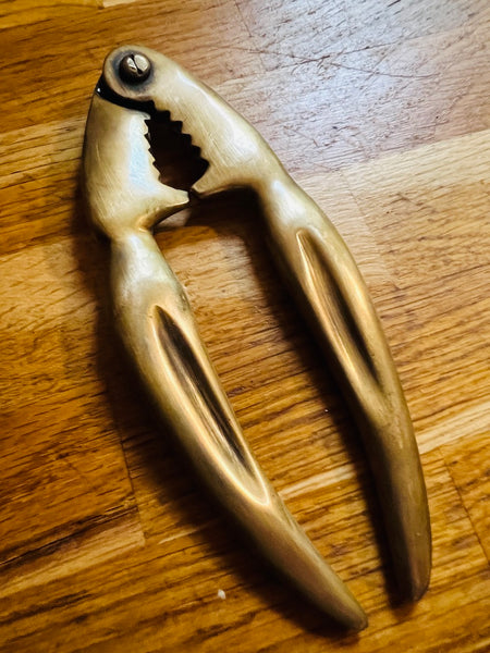 Pince à crustacée vintage en bronze
