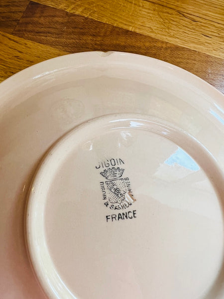 Grande assiette creuse en faïence vintage rose poudré Digoin Sarreguemines