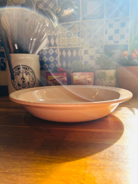 Plat haut en faïence vintage rose poudré Digoin Sarreguemines