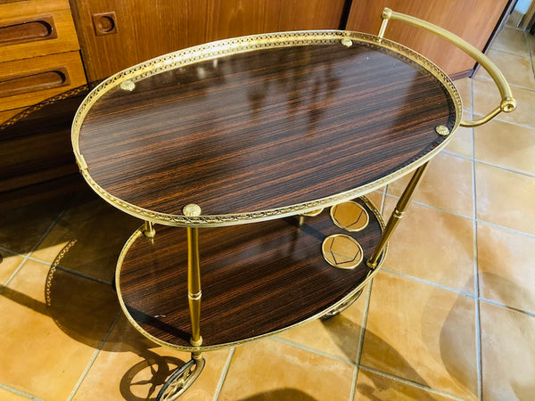 Desserte vintage à roulettes en laiton et formica marron