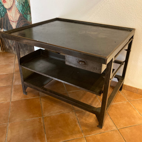 Ancienne table de tri postal La Poste PTT années 70