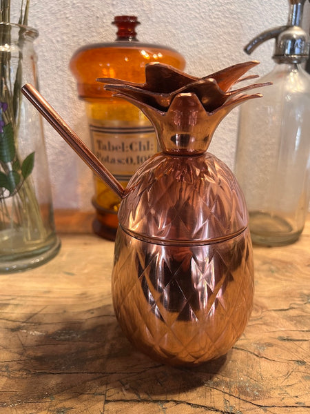 Coupe ananas en cuivre avec sa paille Fox&Ivy