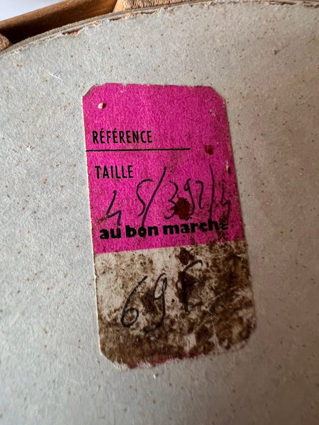Boite à coudre / de couture vintage Au bon marché