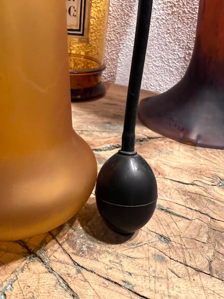 Vaporisateur à poire vintage en verre et caoutchouc