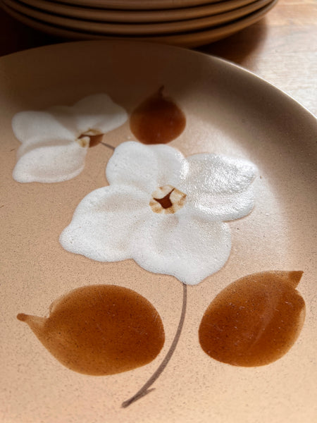 8 assiettes plates vintages en grès Moulin des Loups Orchies
