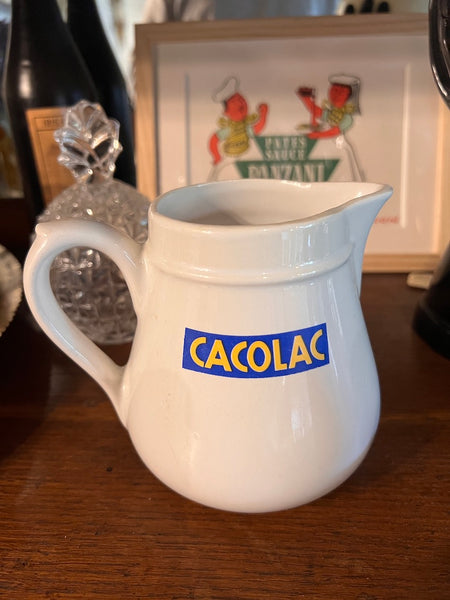 Petit pichet vintage Cacolac en céramique blanche